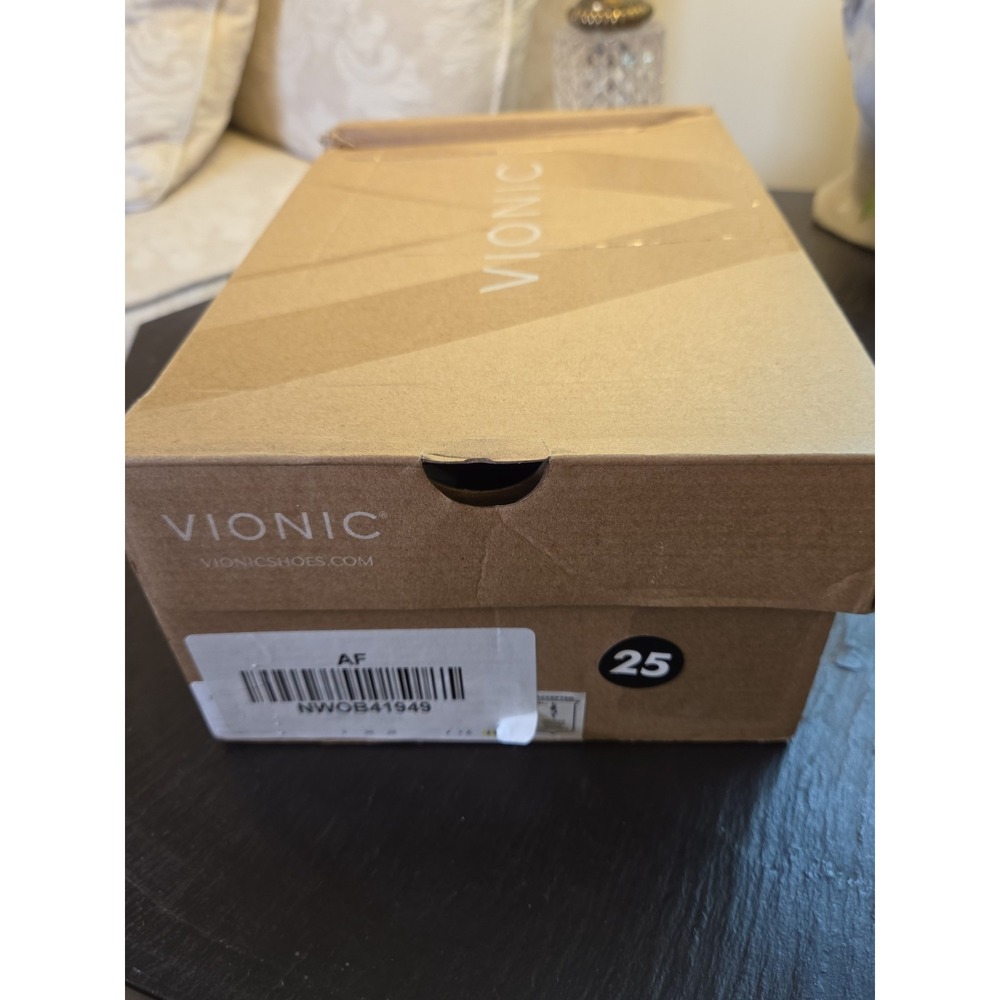 Vionic Women's Walk Roam Loafers Orthopedic Cream Leather Size 7.5 NEW! $160 - Picture 9 of 10